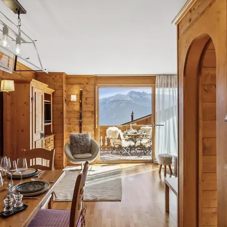 Dame Des Montagnes By Mrs Miggins Apartment *